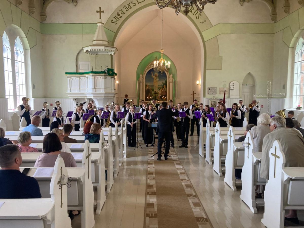 Biedrības “Rubato” projekts “Solis augšup: jauda darīt!”